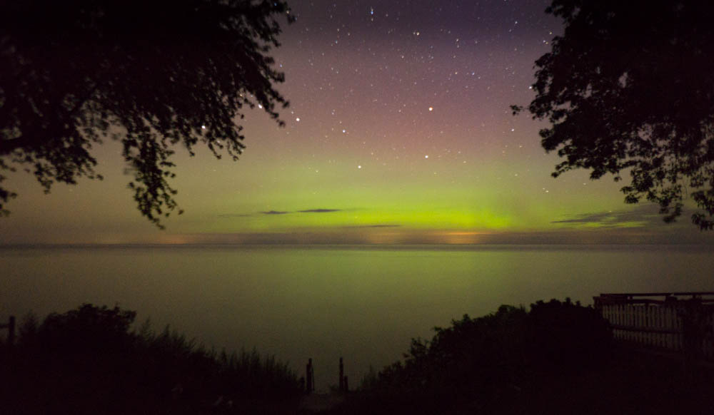 Northern Lights over Lake Ontario, Aug 3, 2016