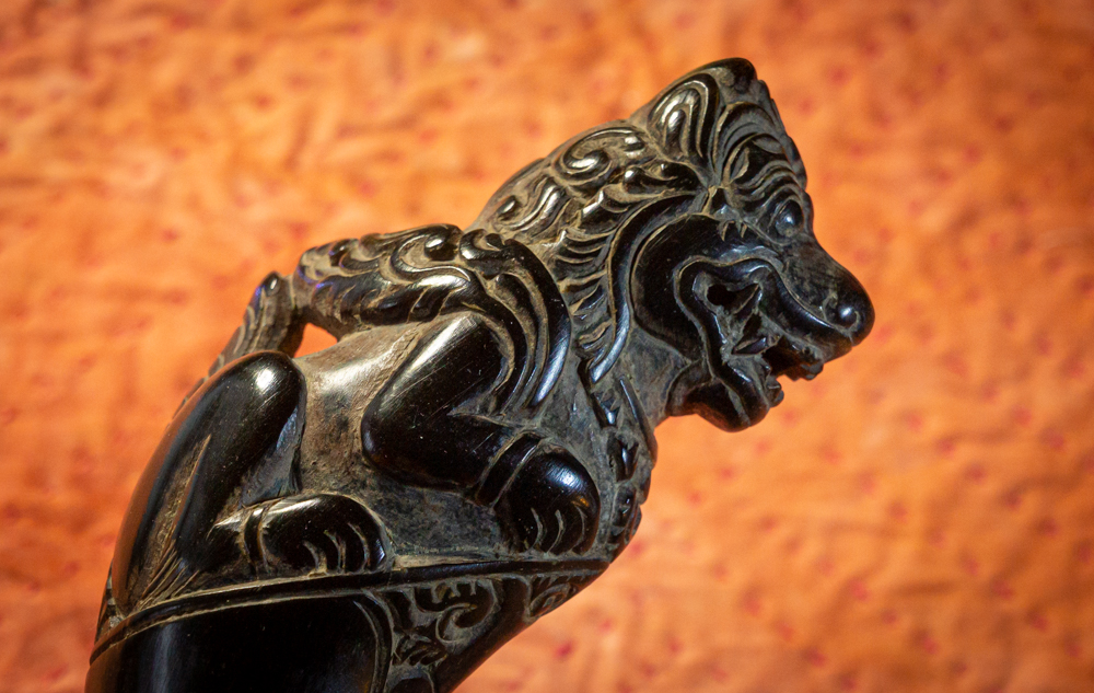 Barong keris handle